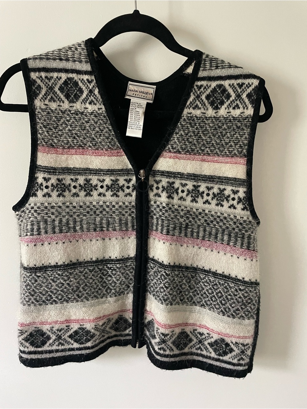 Vintage Napa Valley Fair Isle Zip-Front Vest - Black, White & Pink